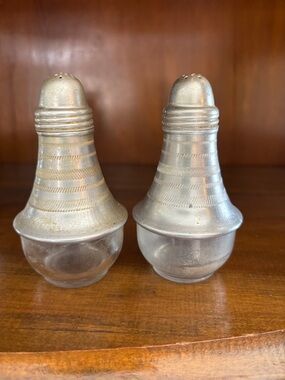 MCM Vintage Atomic Aluminum Top Glass Bottom Salt Pepper Shaker